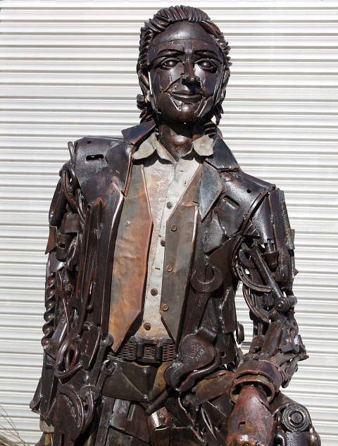 Detail from "1950s Migrant" scrap metal sculpture by Andrew Whitehead, Urana, Australia